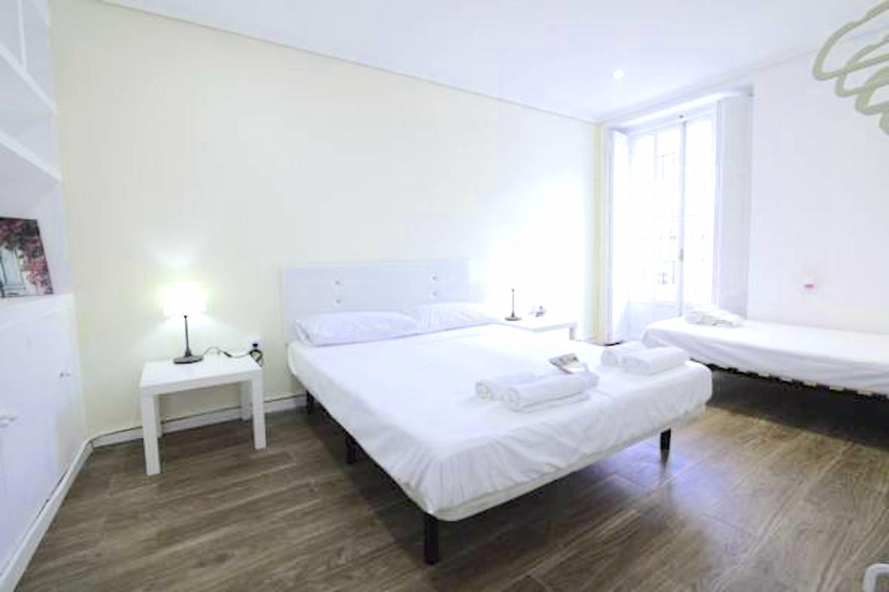 El Magnanimo Rooms & Breakfast Valencia Buitenkant foto